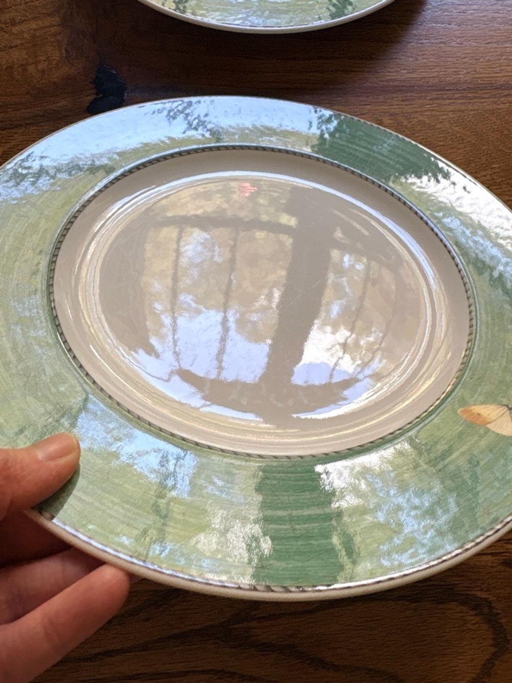 Wedgwood 1997 Sarah’s Garden (2) Green Rim Dinner Plates- Made in England - Picture 8 of 15